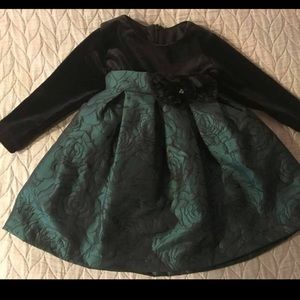 Baby holiday dress. Size 12 months